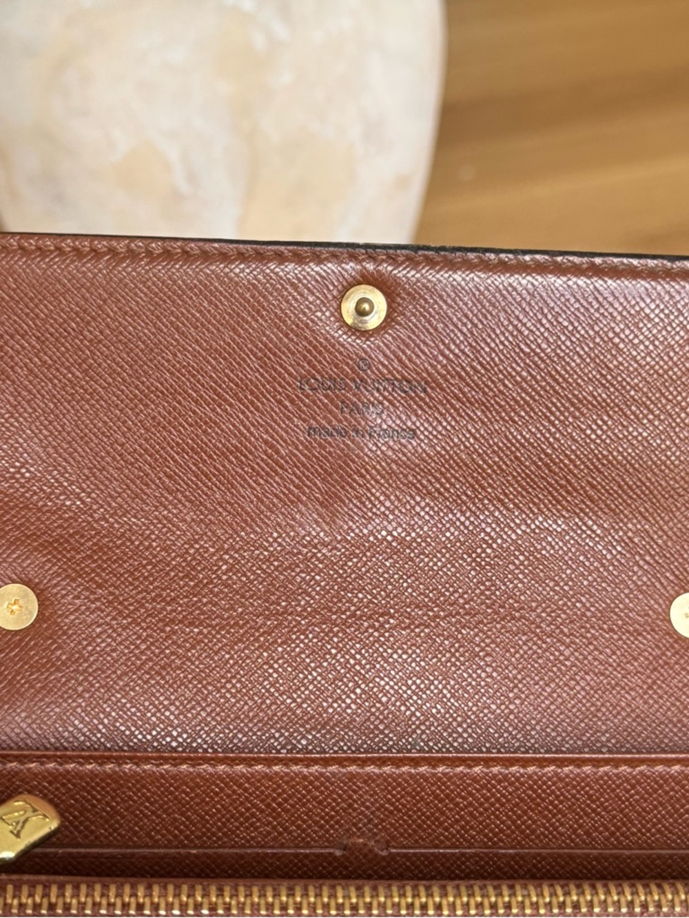 ✅AUTH✅Louis Vuitton Mono Sarah Wallet on a Chain - Picture 15 of 15